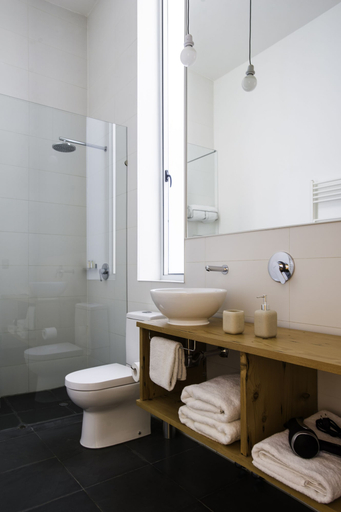 Bathroom 4, Fauna Hotel, Valparaíso