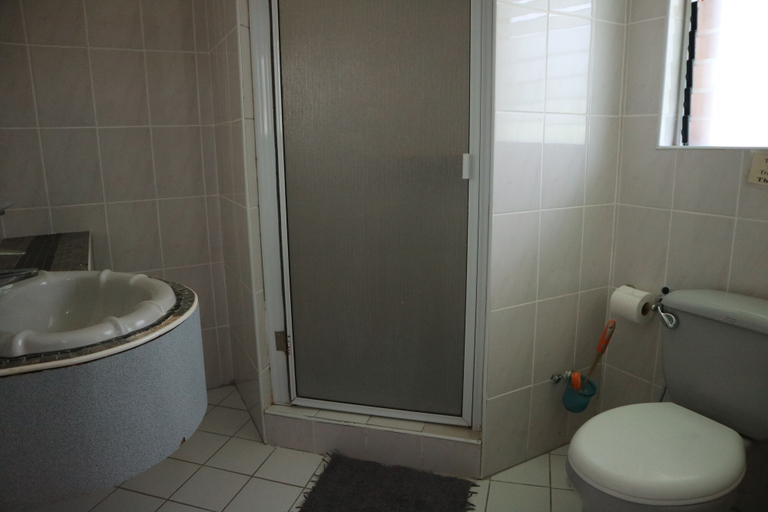 Bathroom 4, Blue Coral Resort Boracay, Malay