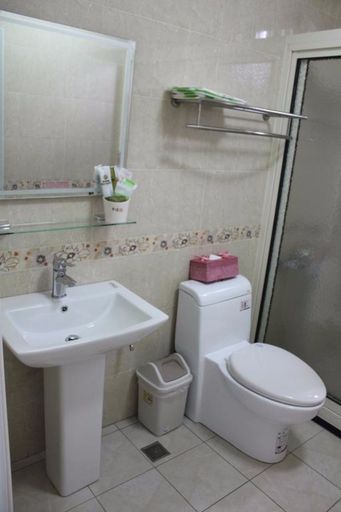Bathroom 3, Xinyue B&B, Hualien