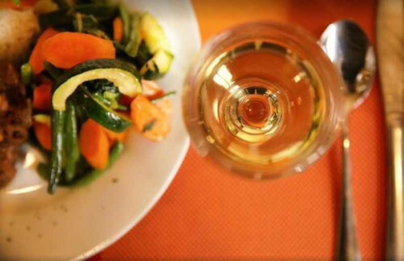 Food & Drinks 4, Stay Easy, Addis Abeba