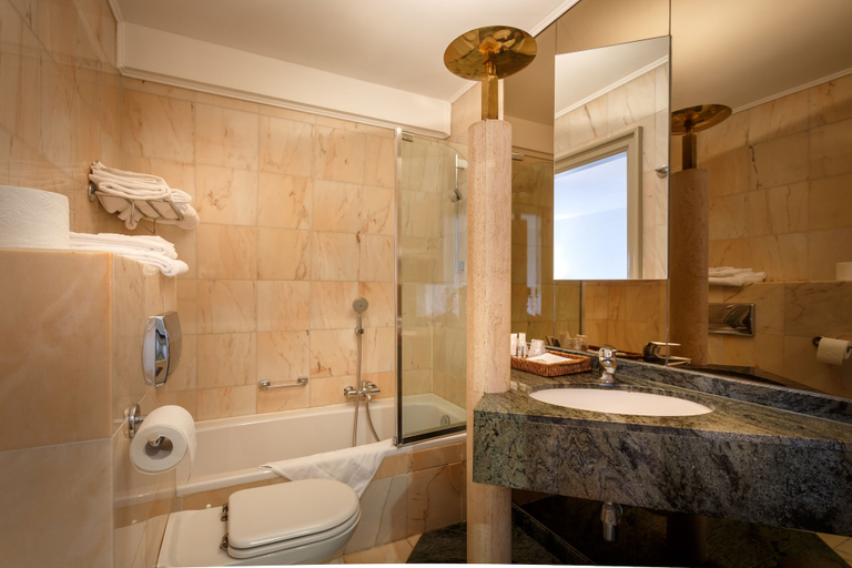 Bathroom 5, Hostellerie Ter Heide, Oost-Vlaanderen