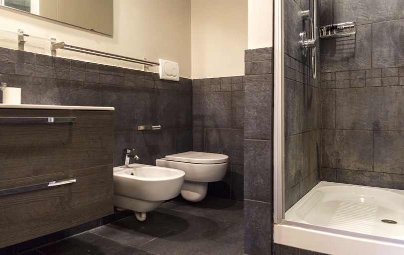 Bathroom 5, Top Floor Trastevere, Rome