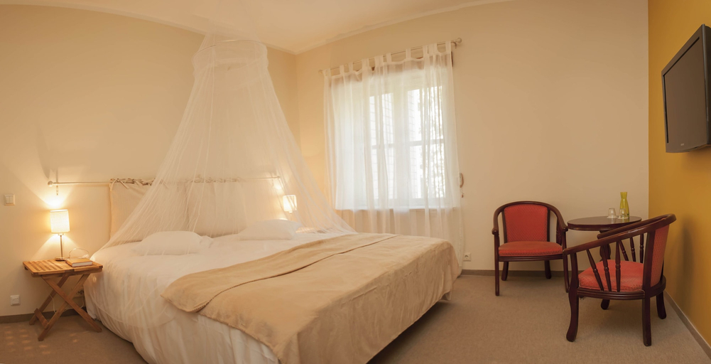 Bedroom 3, Kuursaal Guesthouse, Kuressaare
