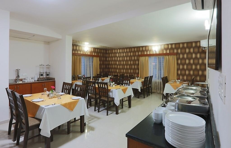 Food & Drinks, High Sky Electronic City, Bangalore