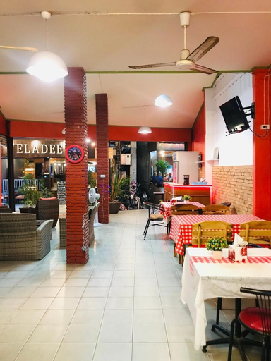 Food & Drinks 2, Plaza Hua Hin, Hua Hin