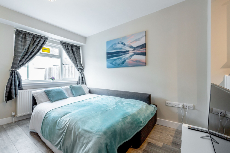 Bedroom 3, HiikotsHomes - Dartford, Kent