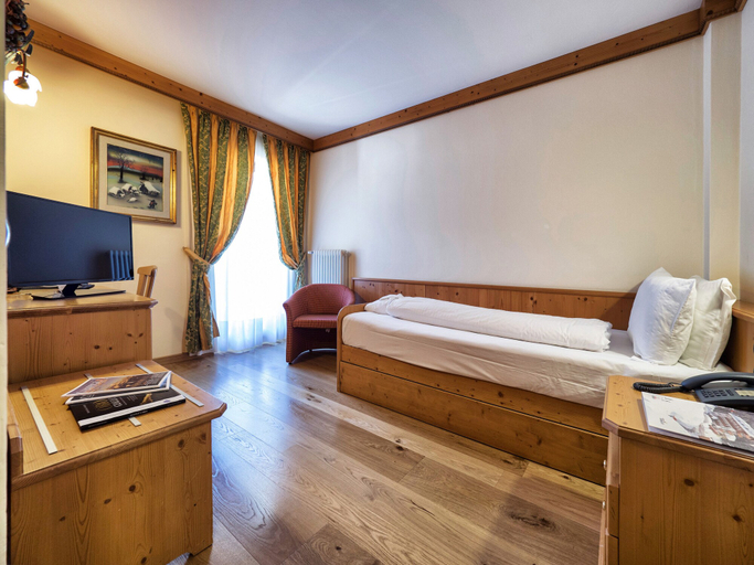 Bedroom 3, Hotel Bertelli, Trento