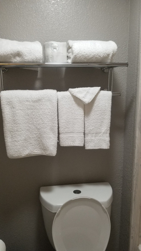 Bathroom 4, Studio 6 Sacramento, CA - Natomas & SMF Airport, Sacramento