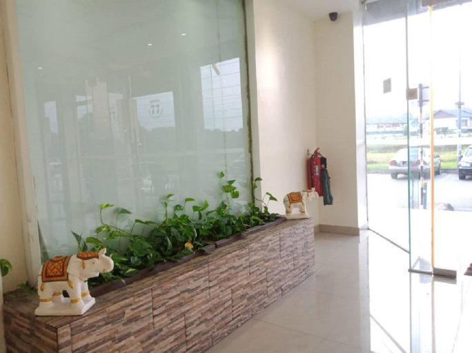 Others 5, Hotel 77, Hulu Selangor