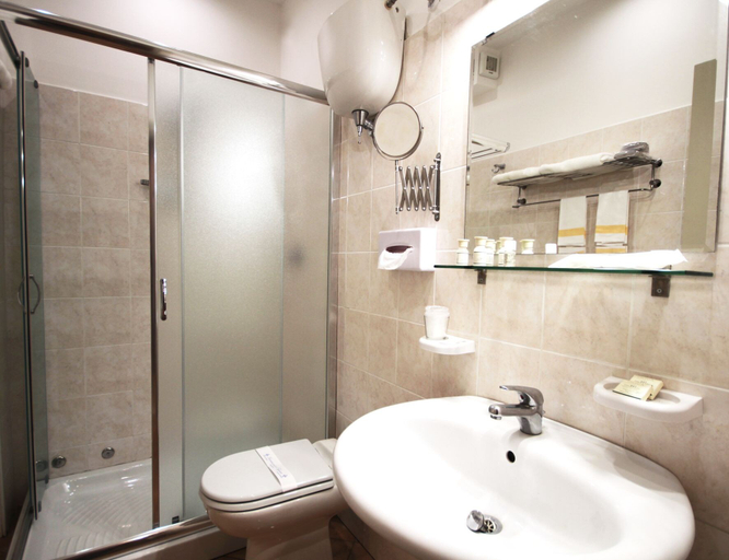 Bathroom 4, Hotel Valemare, Vibo Valentia