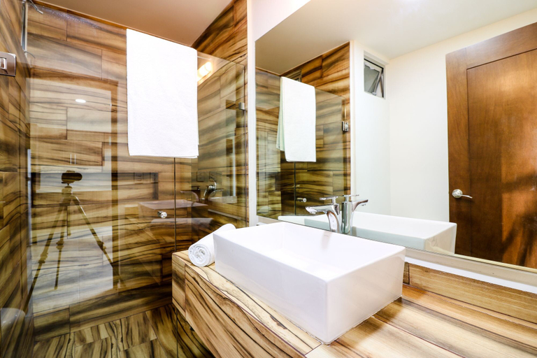 Bathroom 5, The Furlough Fur303, Cozumel