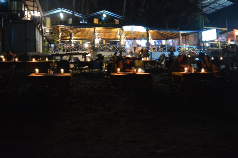 Food & Drinks 5, Royal Touch Beach Huts & Restaurant, South Goa