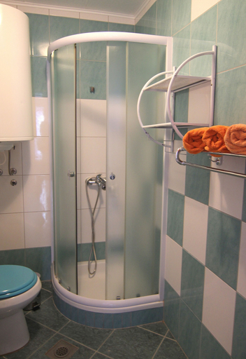 Bathroom 3, Apartments Tanja & Josipa, Pag