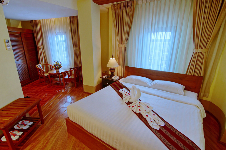 Bedroom 3, Shwe Ingyinn Hotel Mandalay, Mandalay