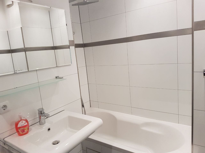 Bathroom, Apartment Weitblick Haan, Mettmann