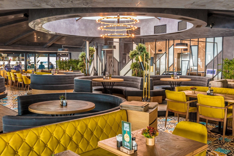 Food & Drinks 5, Sinema Hotel, Merkez