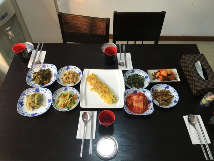 Food & Drinks 5, MS Hotel, Yangon