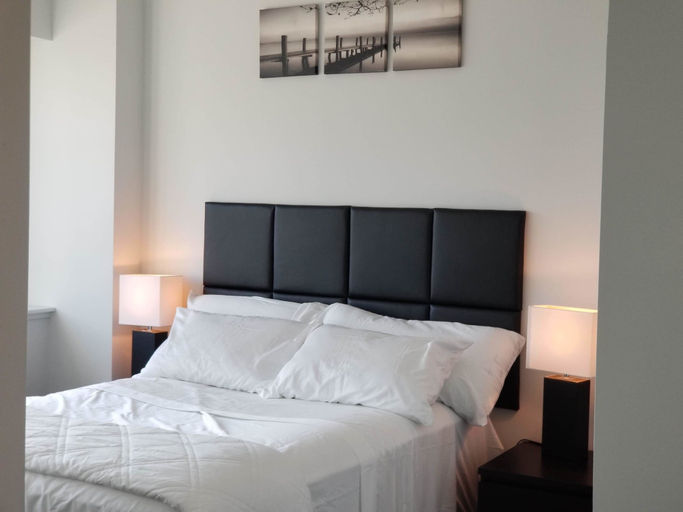 Bedroom, Lotus Suites Woodbridge, Middlesex
