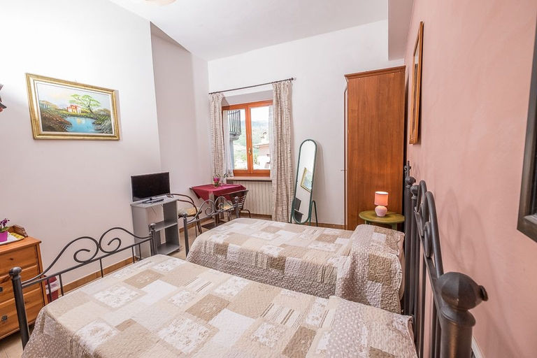 Bedroom 2, Residence La Mezzaluna, Lucca