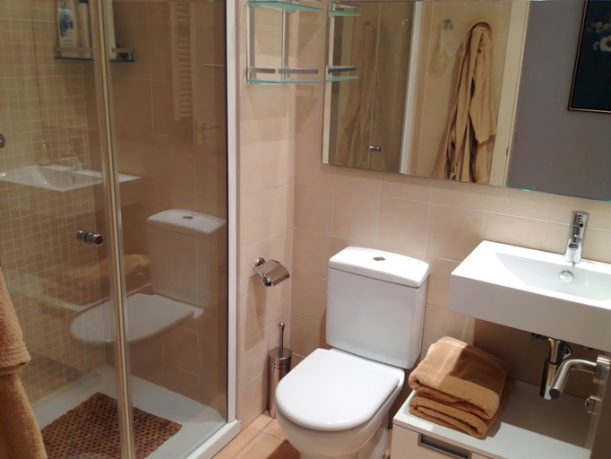 Bathroom, Moderno Bajo Marina Sant Jordi, Tarragona