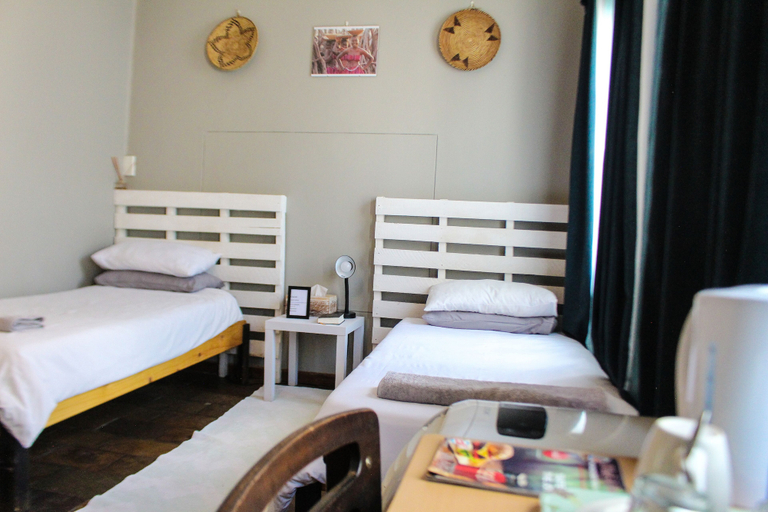 Bedroom 3, Kate's Nest Guesthouse, Windhoek West
