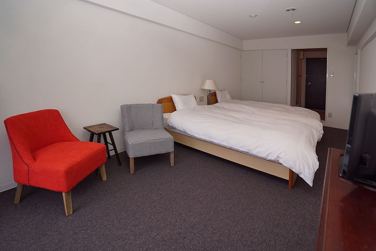 Bedroom 3, Tobi Hostel and Apartments, Shima
