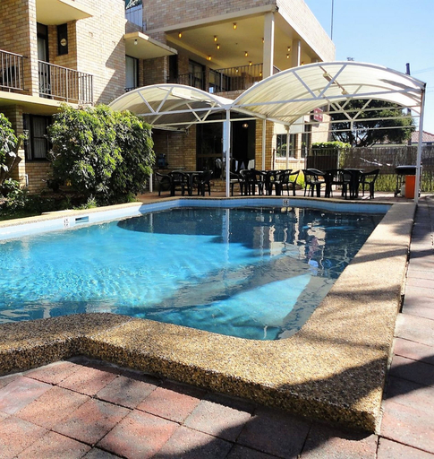 Sport & Beauty 4, Ryde Inn, Sydney