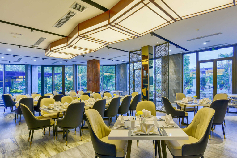 Food & Drinks 4, Manli Resort Quang Binh, Đồng Hới