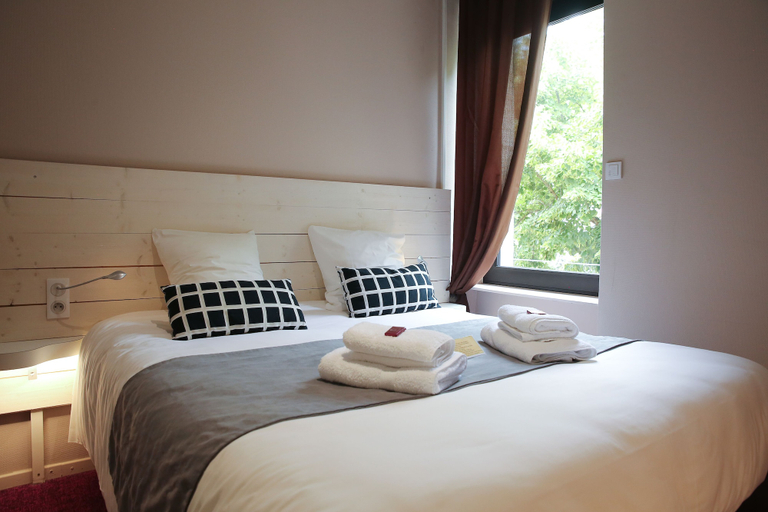 Bedroom 3, Hôtel La Couronne, Lot-et-Garonne