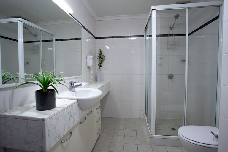 Bathroom 4, Apartments on Mounts Bay, Perth
