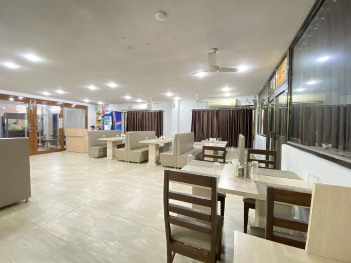 Food & Drinks 5, Hotel Gomti, Devbhumi Dwarka