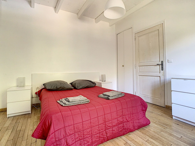 Bedroom 2, Alberguiere, Lozère