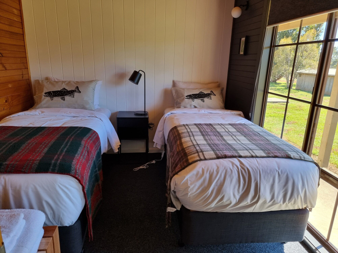 Bedroom 4, Great Lake Hotel, Central Highlands
