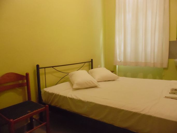 Bedroom 3, Zeus Hostel, Attica