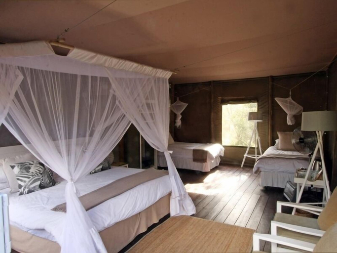 Bedroom 3, Ngama Tented Safari Lodge, Mopani
