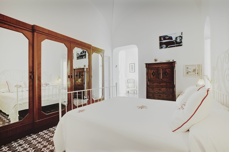 Bedroom 2, Suite Villa  Carolina, Napoli