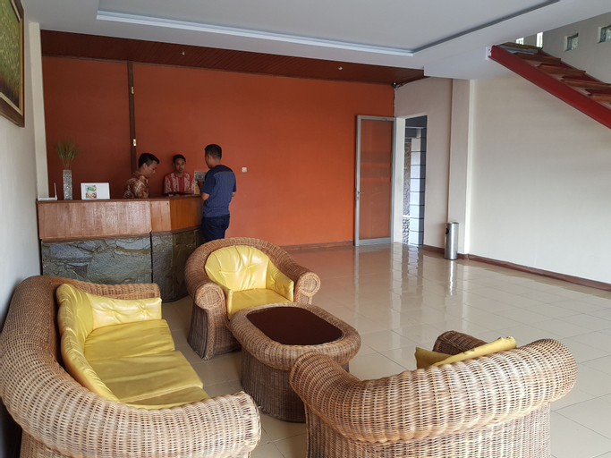 Public Area 2, Hotel Alamanda Garut, Garut