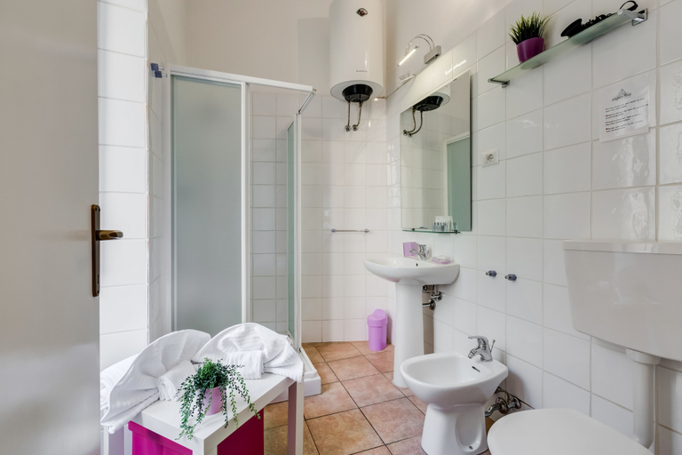 Bathroom 5, Allegra's House, Rome