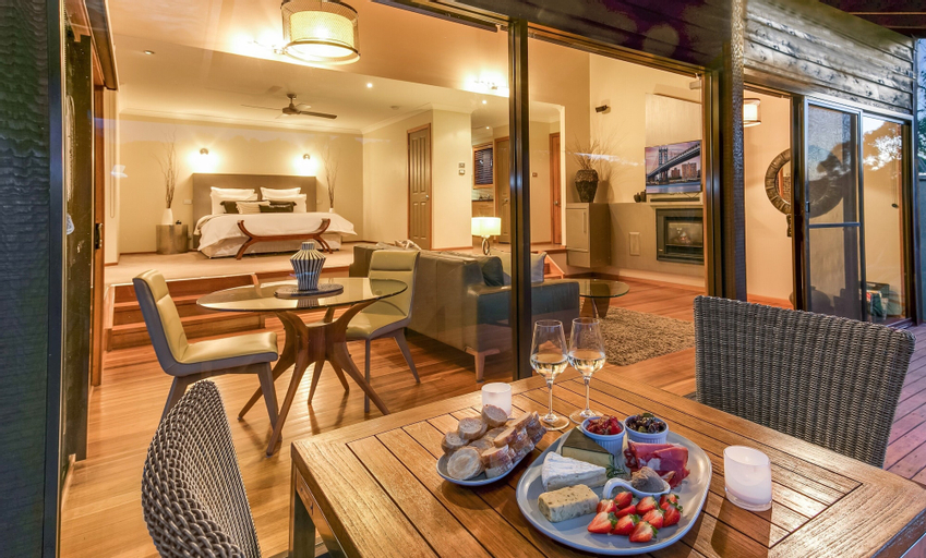 Food & Drinks 4, Cedars Mount View, Cessnock