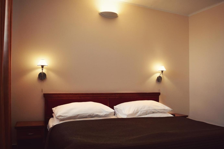 Bedroom 3, Hotel Grand, Uherské Hradiště