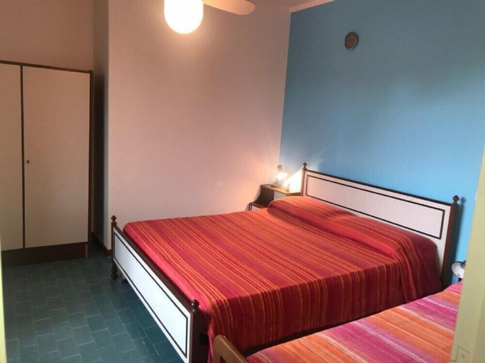 Bedroom 3, Calanchiole, Livorno
