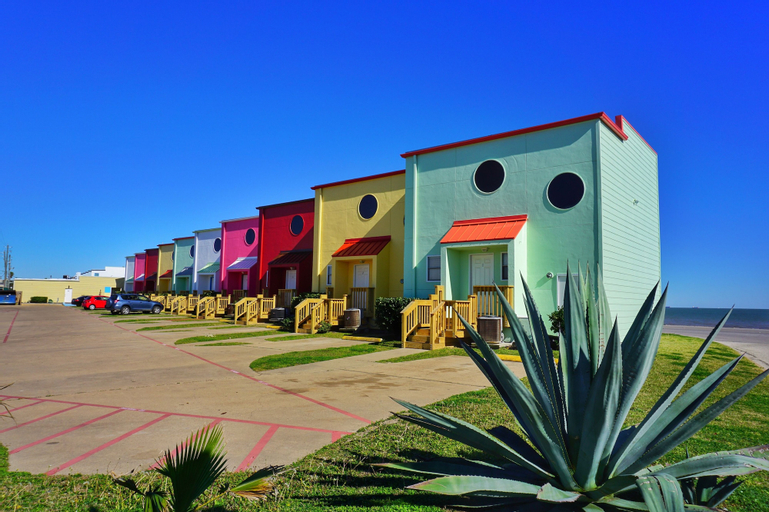 FOUR SEASONS on the gulf, Galveston