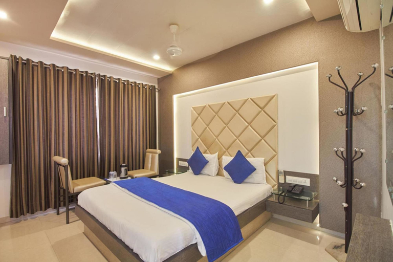 Bedroom 3, Hotel Flair Inn, Ahmadabad