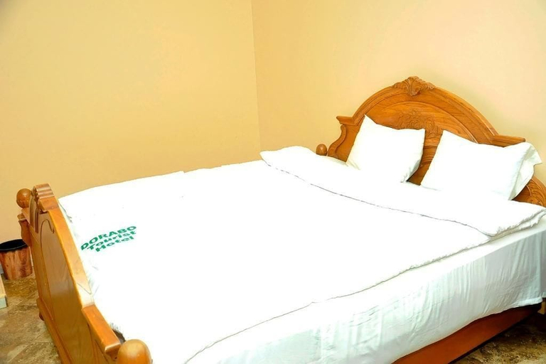 Bedroom 2, Dorabo Tourist Hotel, Butembe