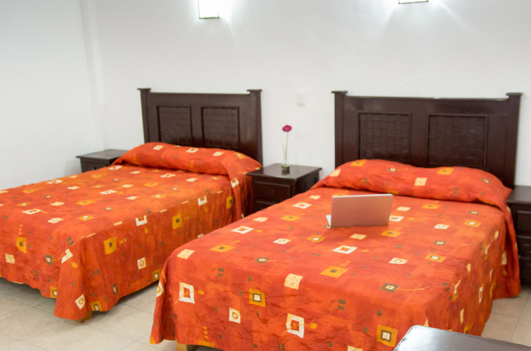 Bedroom 2, Hotel Zirahuen, Lázaro Cárdenas