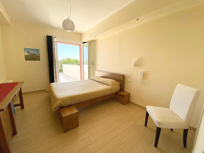 Bedroom 4, Loggia dei Lezzi, Bari