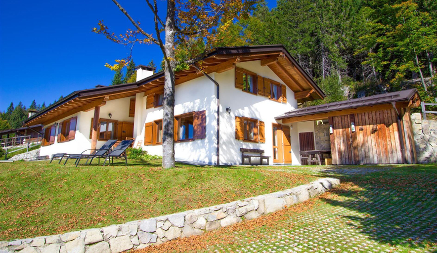 Exterior & Views 2, Chalet Tremalzo, Trento