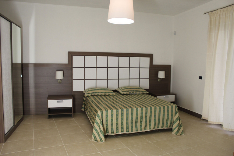 Bedroom 3, San Domenico Family Hotel, Cosenza