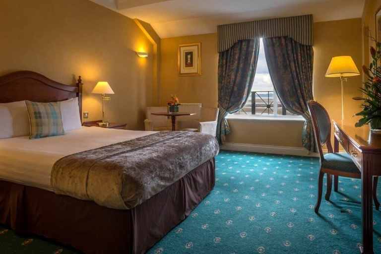 Bedroom 4, Marine Hotel, Dublin