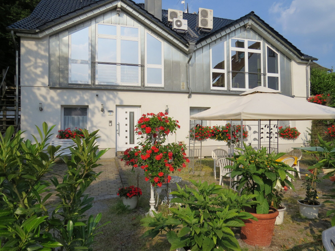 Exterior & Views 2, Reiners Alm, Essen